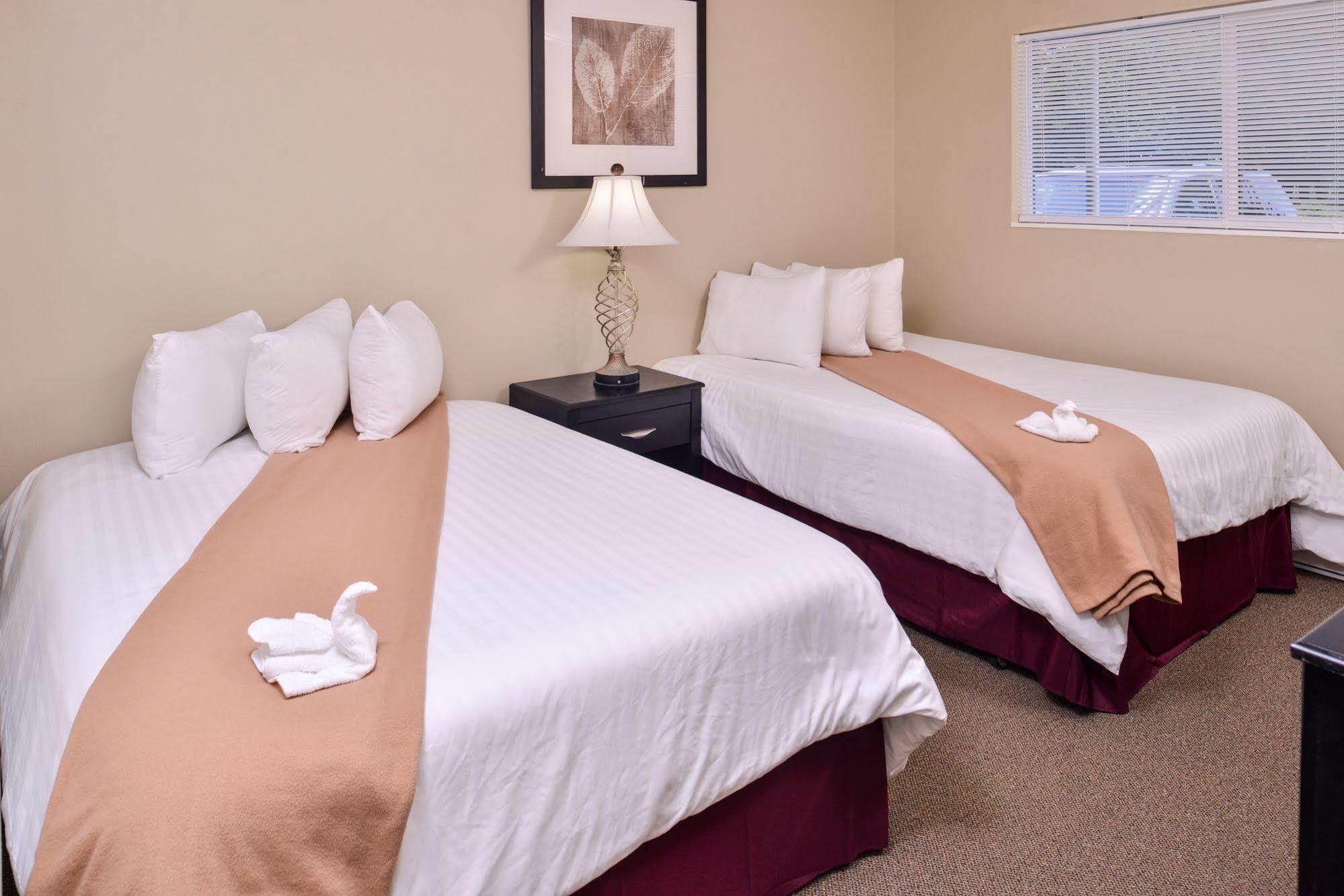 Sunrise Garden Suites Таквила Экстерьер фото